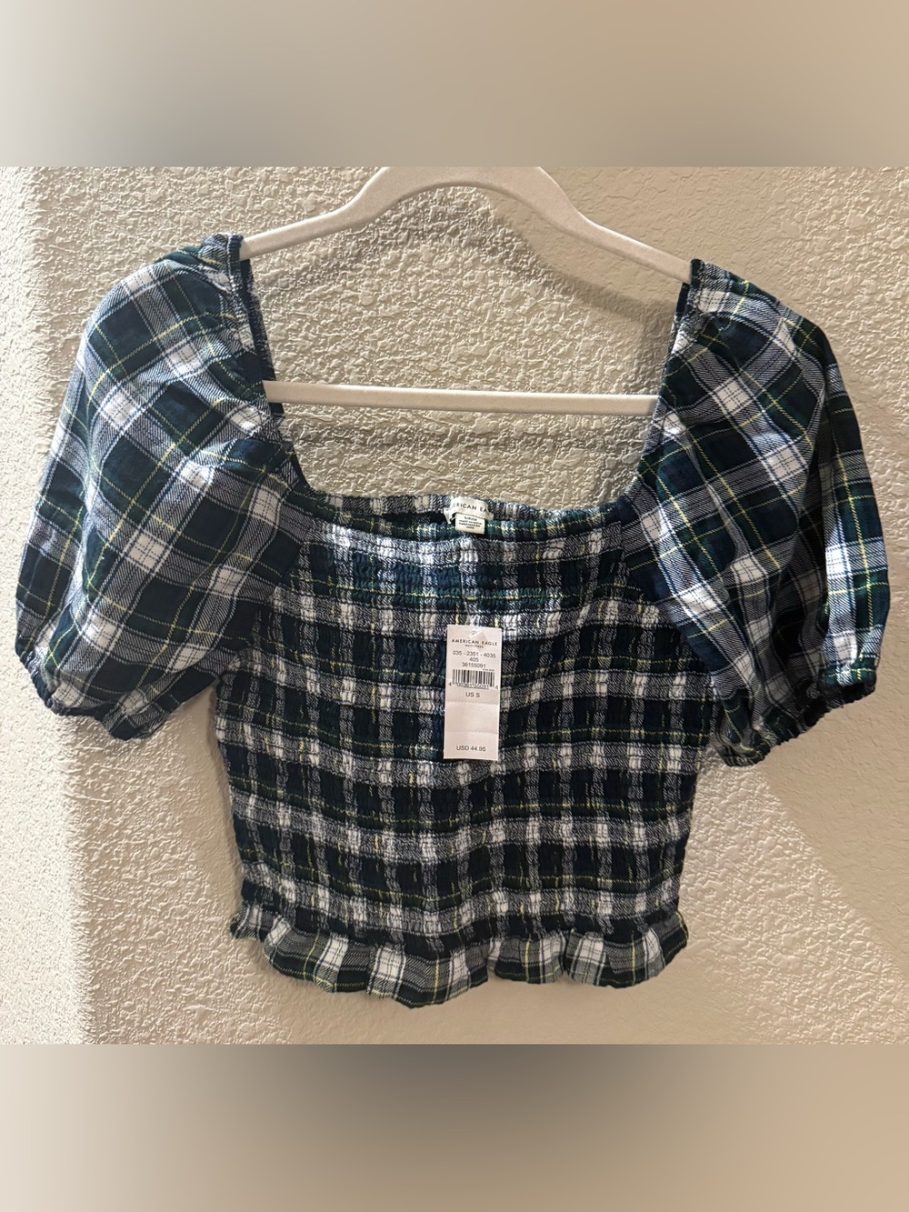 NWT—American Eagle Off-the-Shoulder Smocked Crop Top, SM
